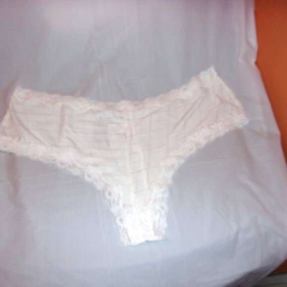 Youmita White Jacquard 40DD Push Up Bra/1XHipster - Picture 3 of 12